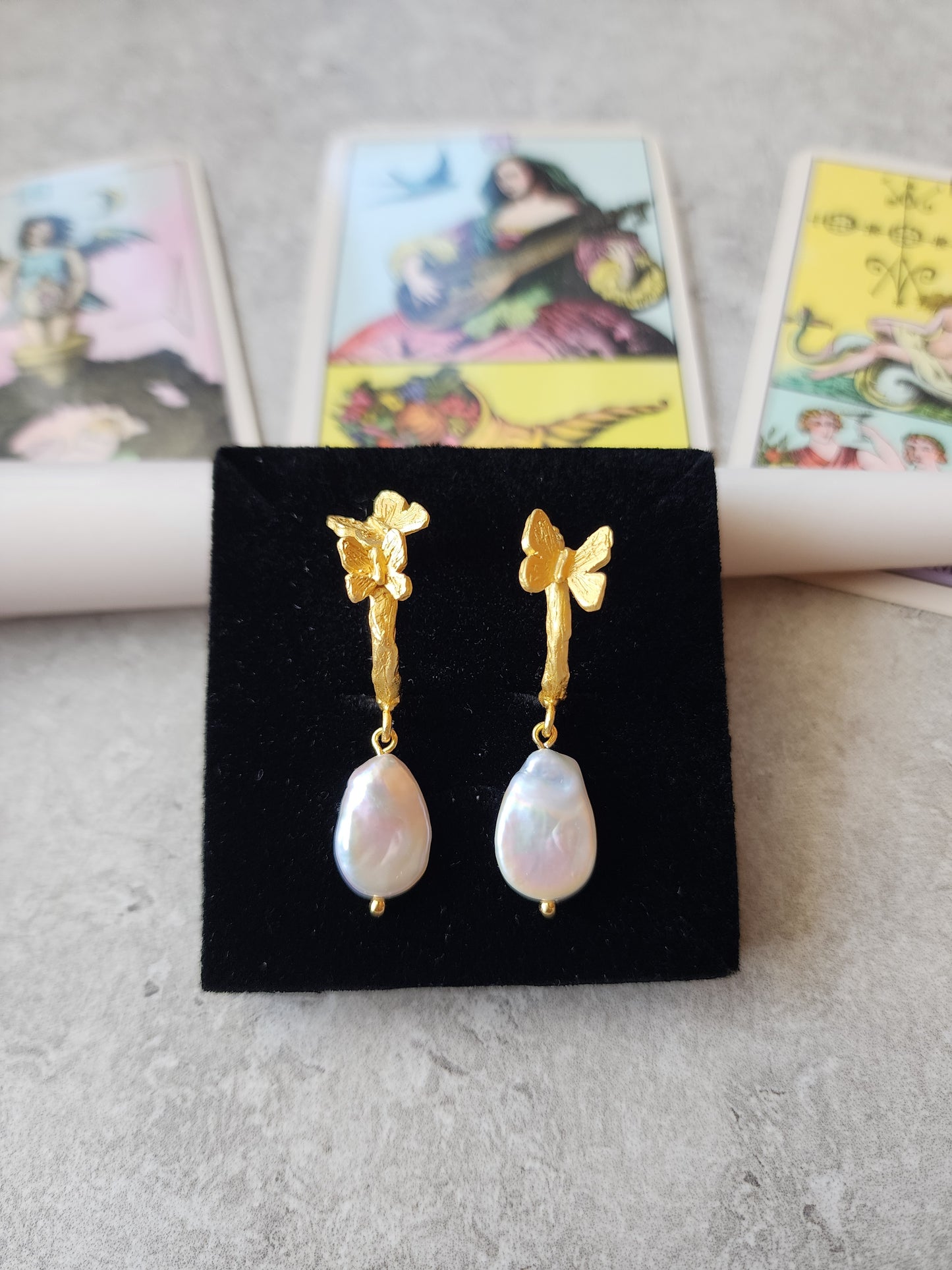 Butterfly Landing - Freshwater Pearl Earrings