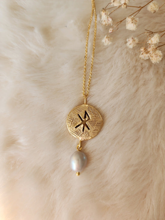 Love Rune Necklace