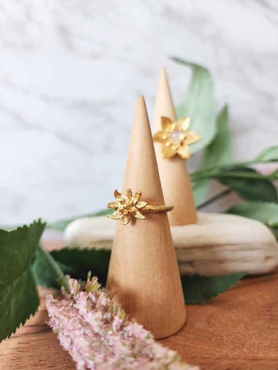 Alpine Flower Ring