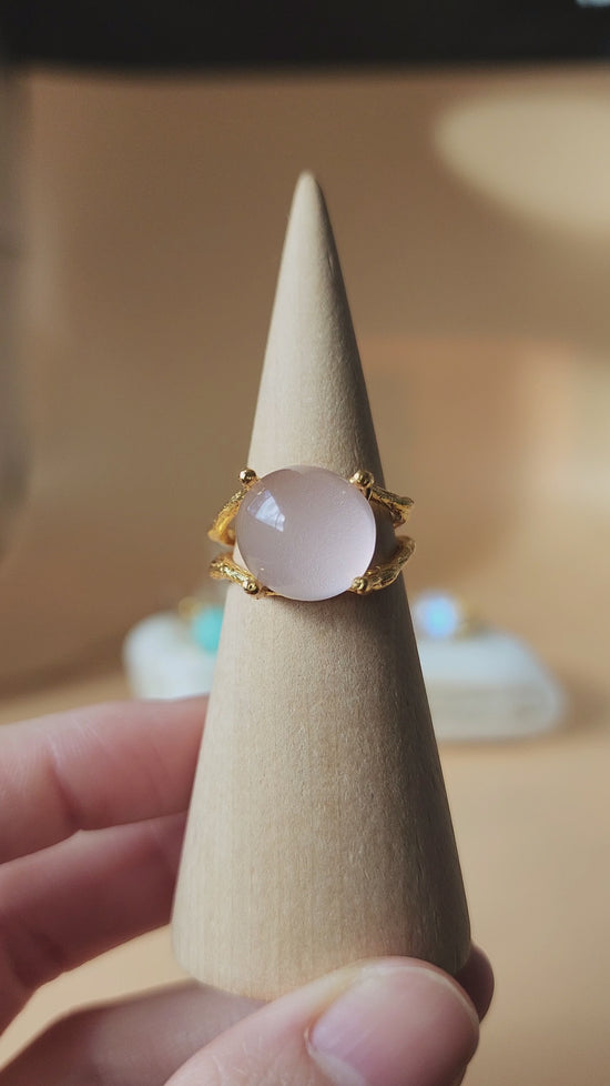 Load and play video in Gallery viewer, Rose Quartz Ring
