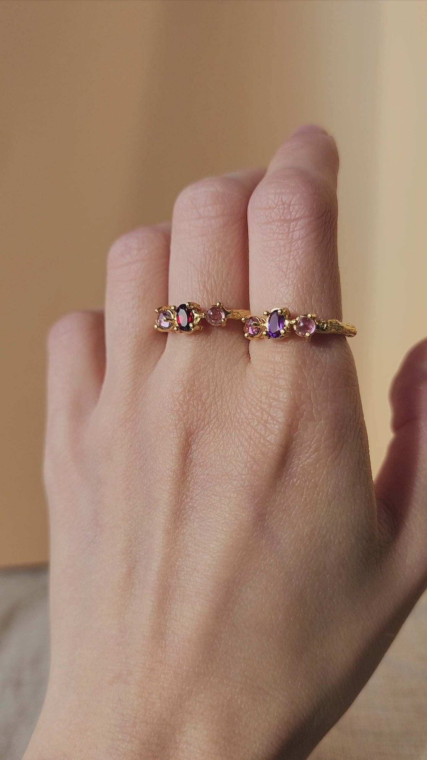 Load and play video in Gallery viewer, Astra Triple Gemstone Ring - Amethyst or Garnet
