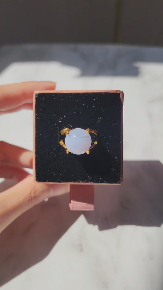 Load and play video in Gallery viewer, Blue Lace Agate Gemstone Ring
