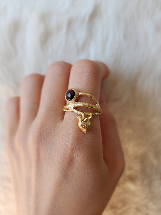 Strawberry Ring - Garnet